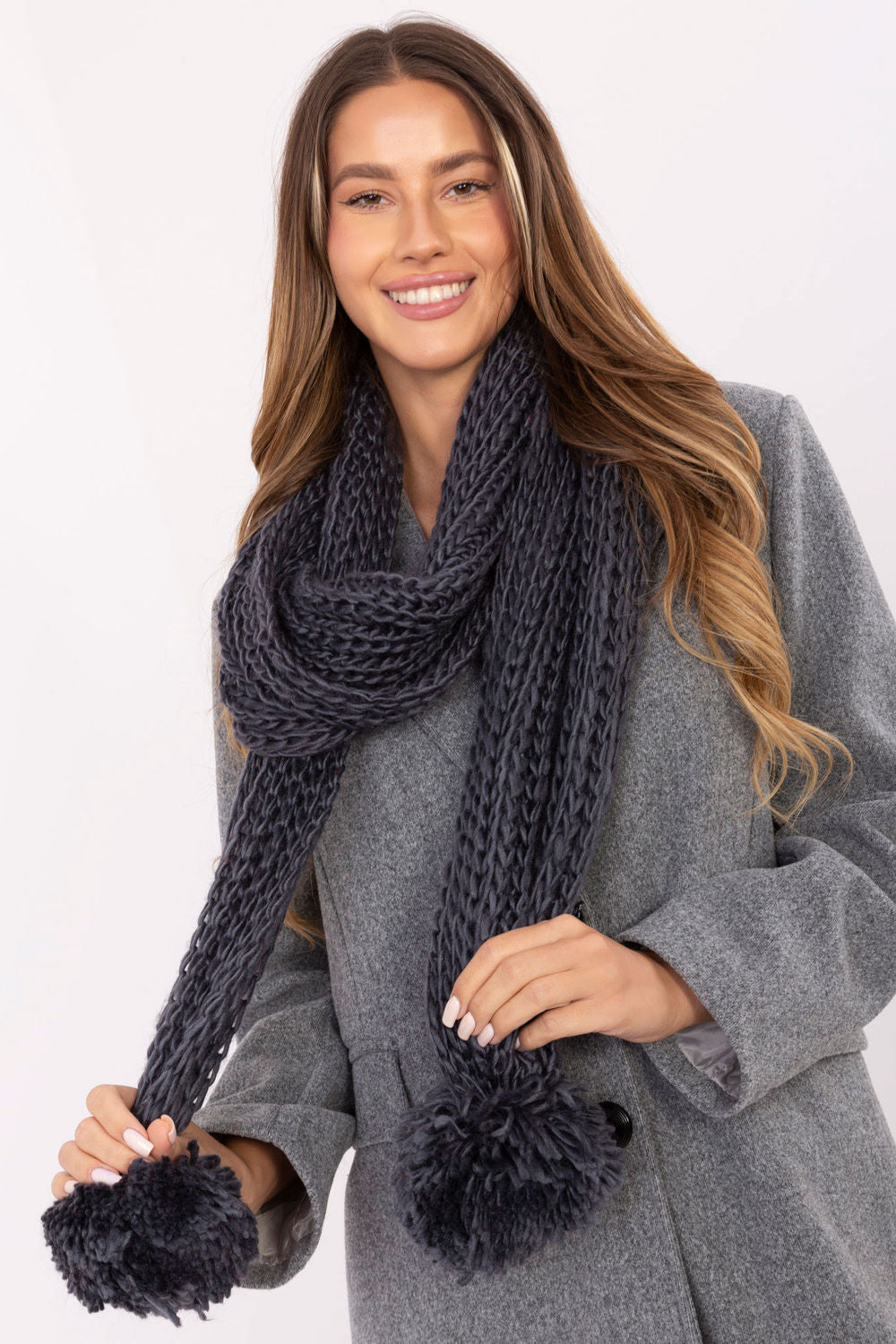 Scarf model 220390 AT