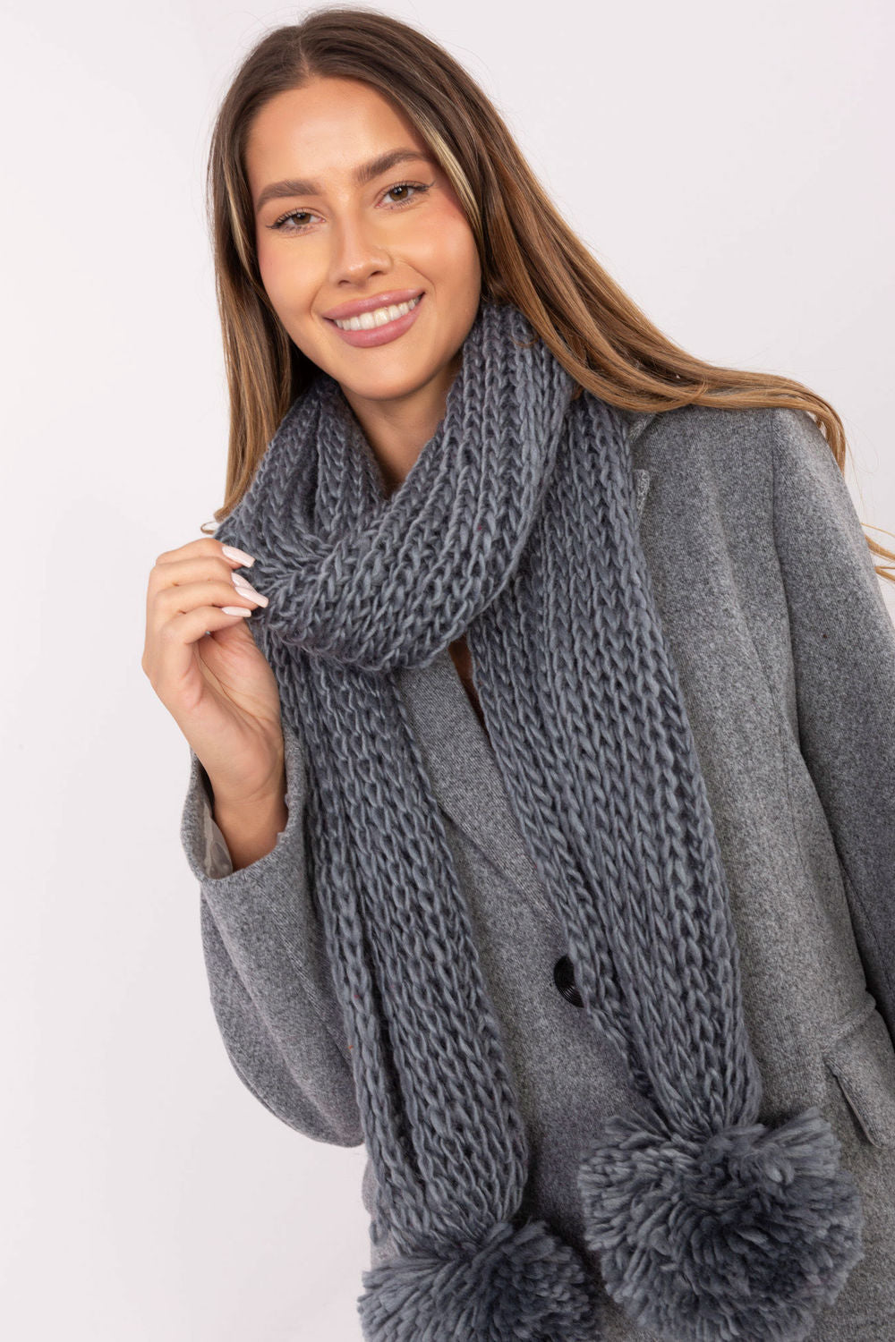 Scarf model 220392 AT