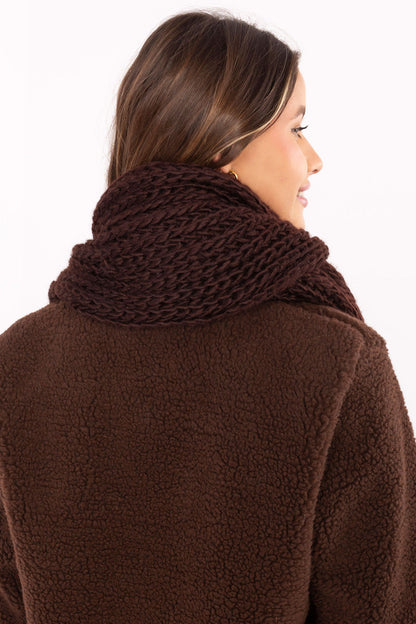 Scarf model 220394 AT