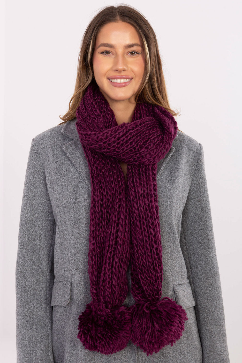 Scarf model 220395 AT