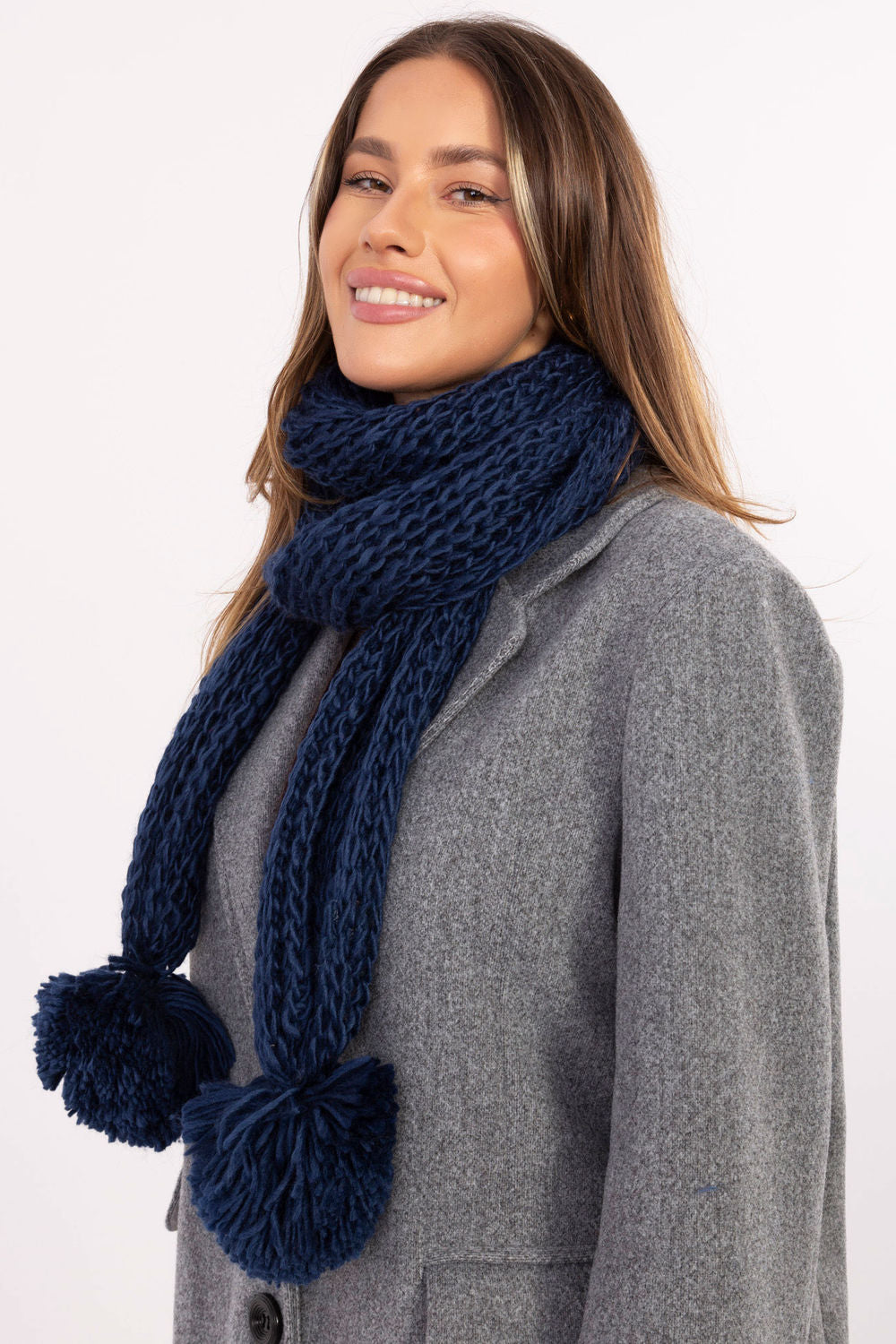 Scarf model 220398 AT