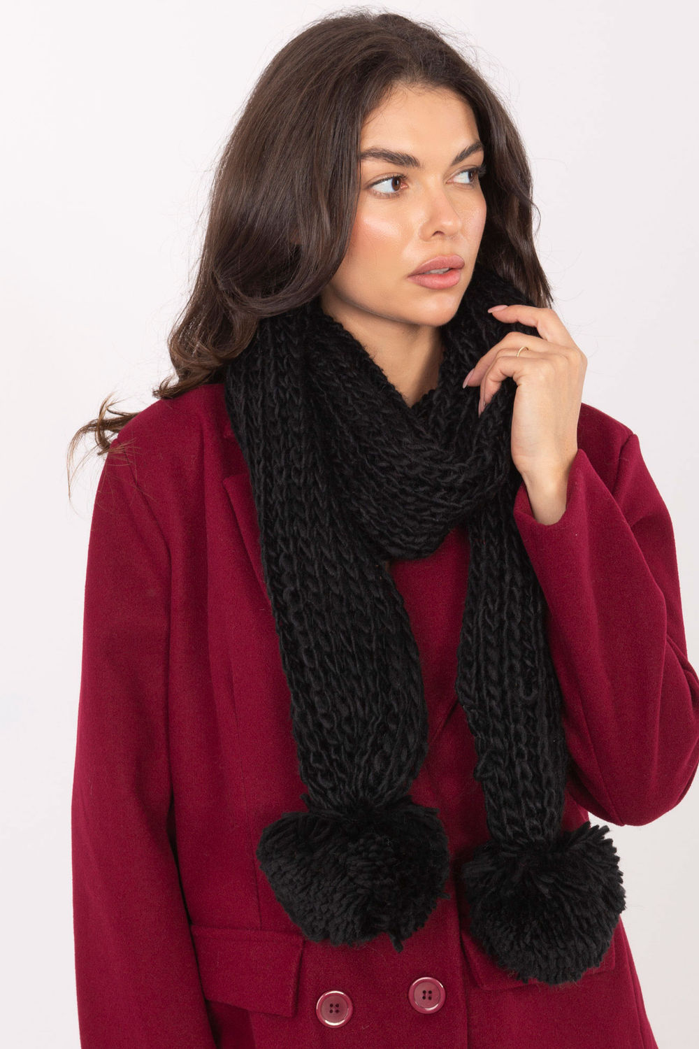 Scarf model 220399 AT