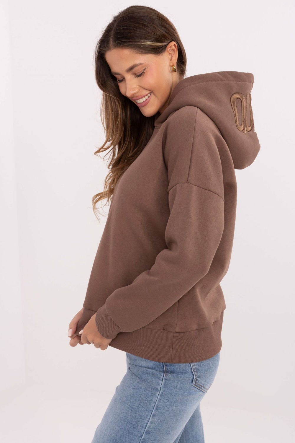 Sweater model 220405 Relevance