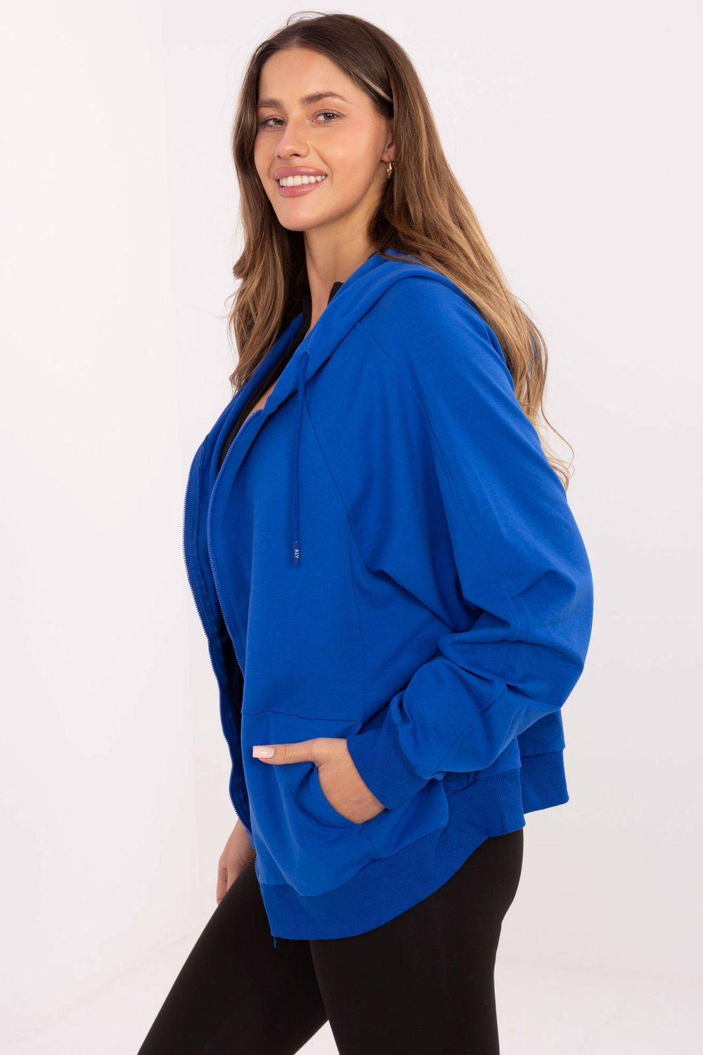 Sweater model 220406 Relevance