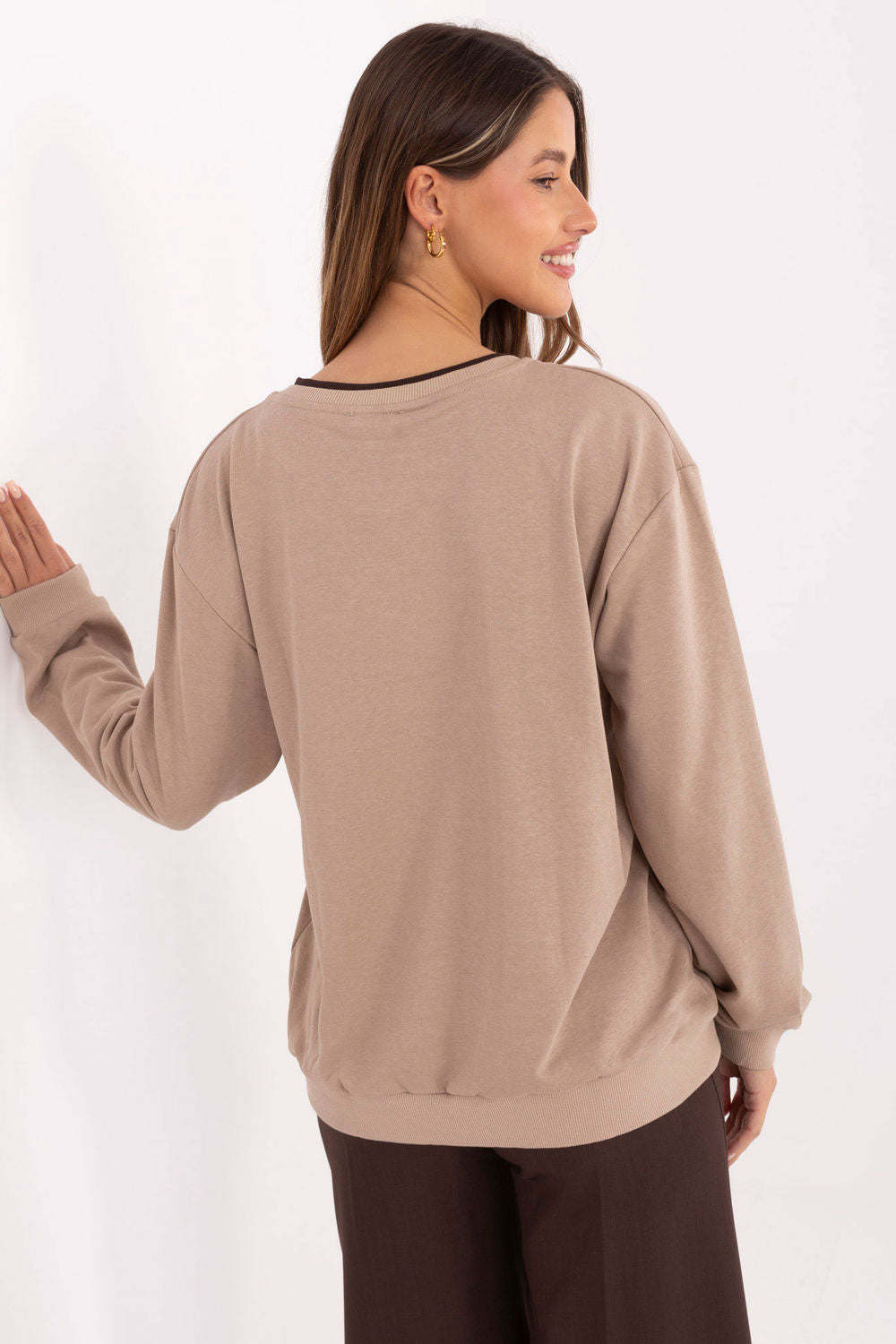 Sweater model 220416 Relevance