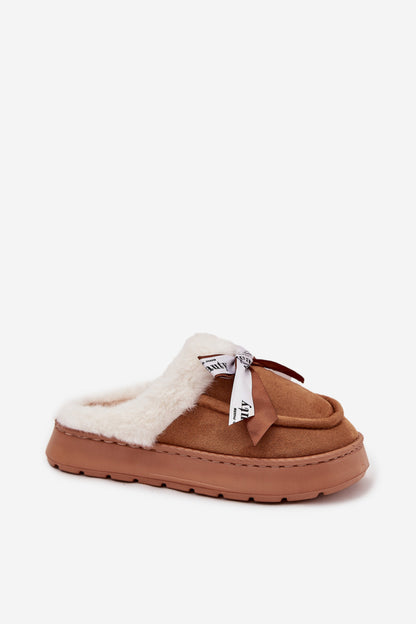 Slippers model 220540 Step in style