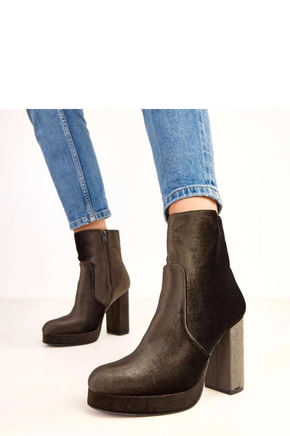 Stiefeletten mit Absatz model 220583 Solea