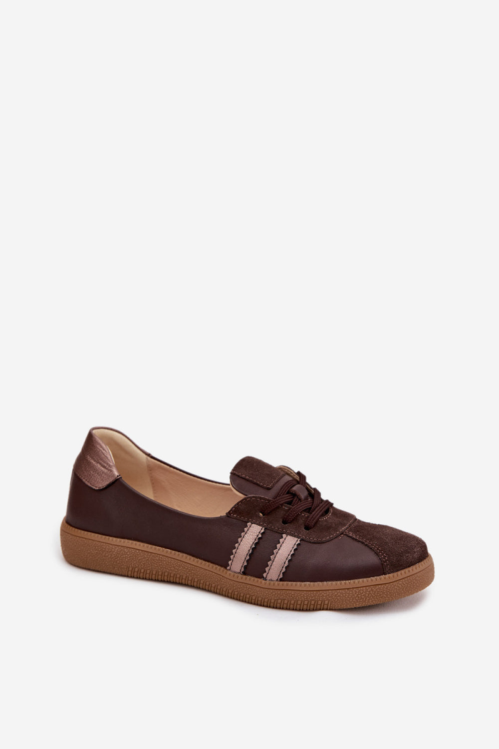Low shoes model 220690 Step in style