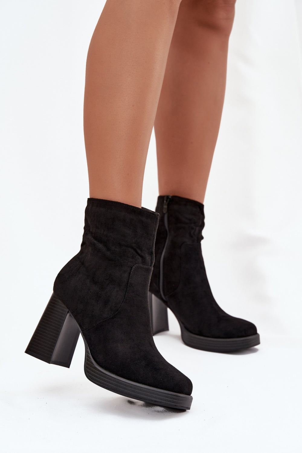 Ankle boots with heel model 220708 Step in style