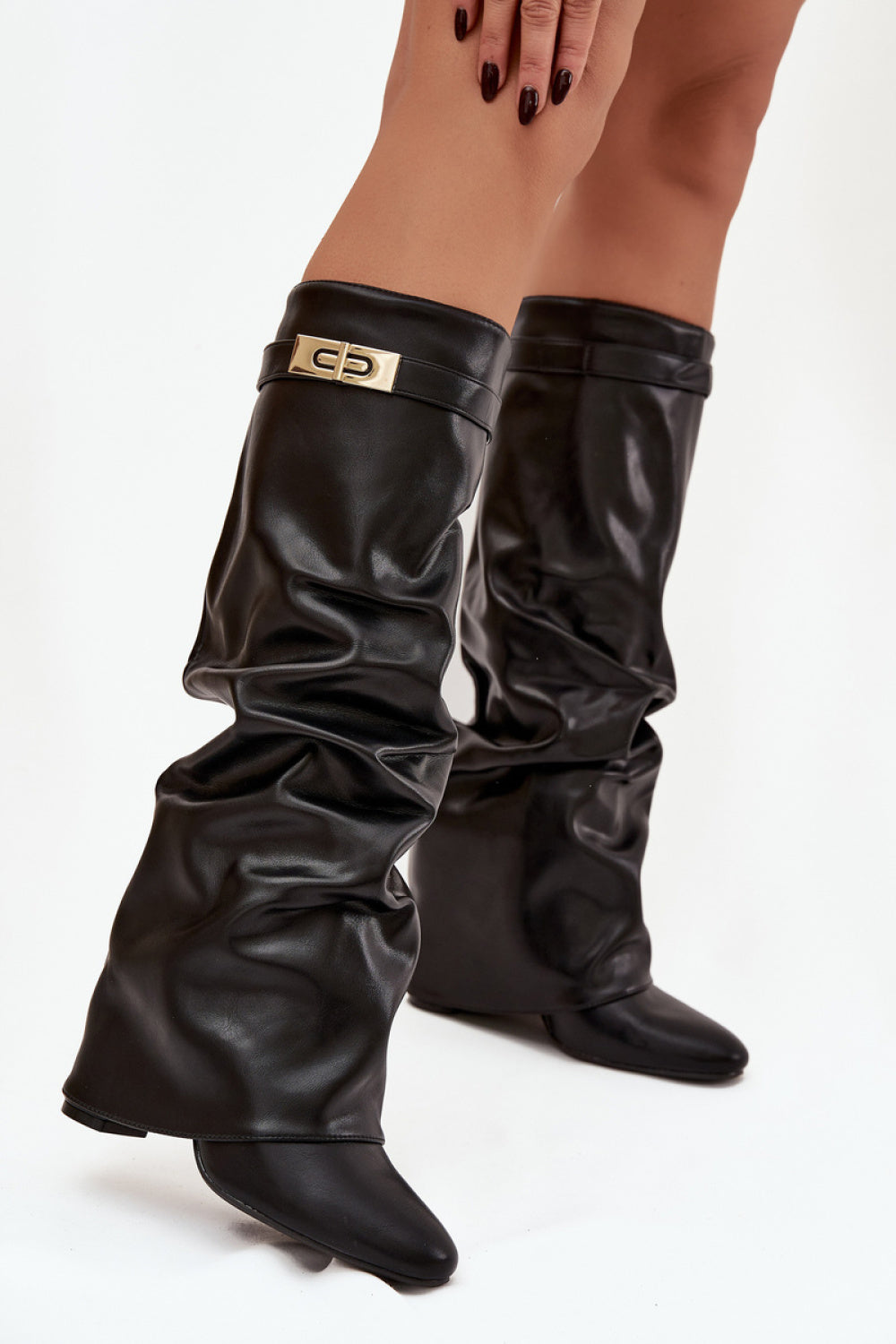 Boots with heels model 220723 Step in style