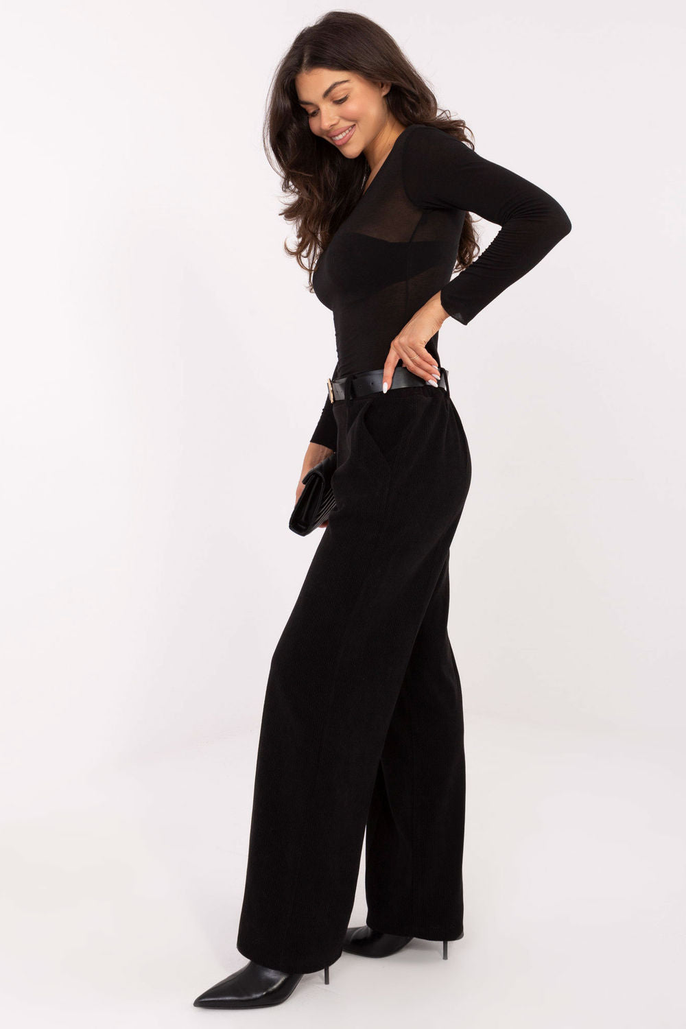 Ladies' Trousers model 220753 Italy Moda