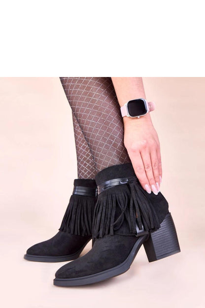 Ankle boots with heel model 221019 Solea