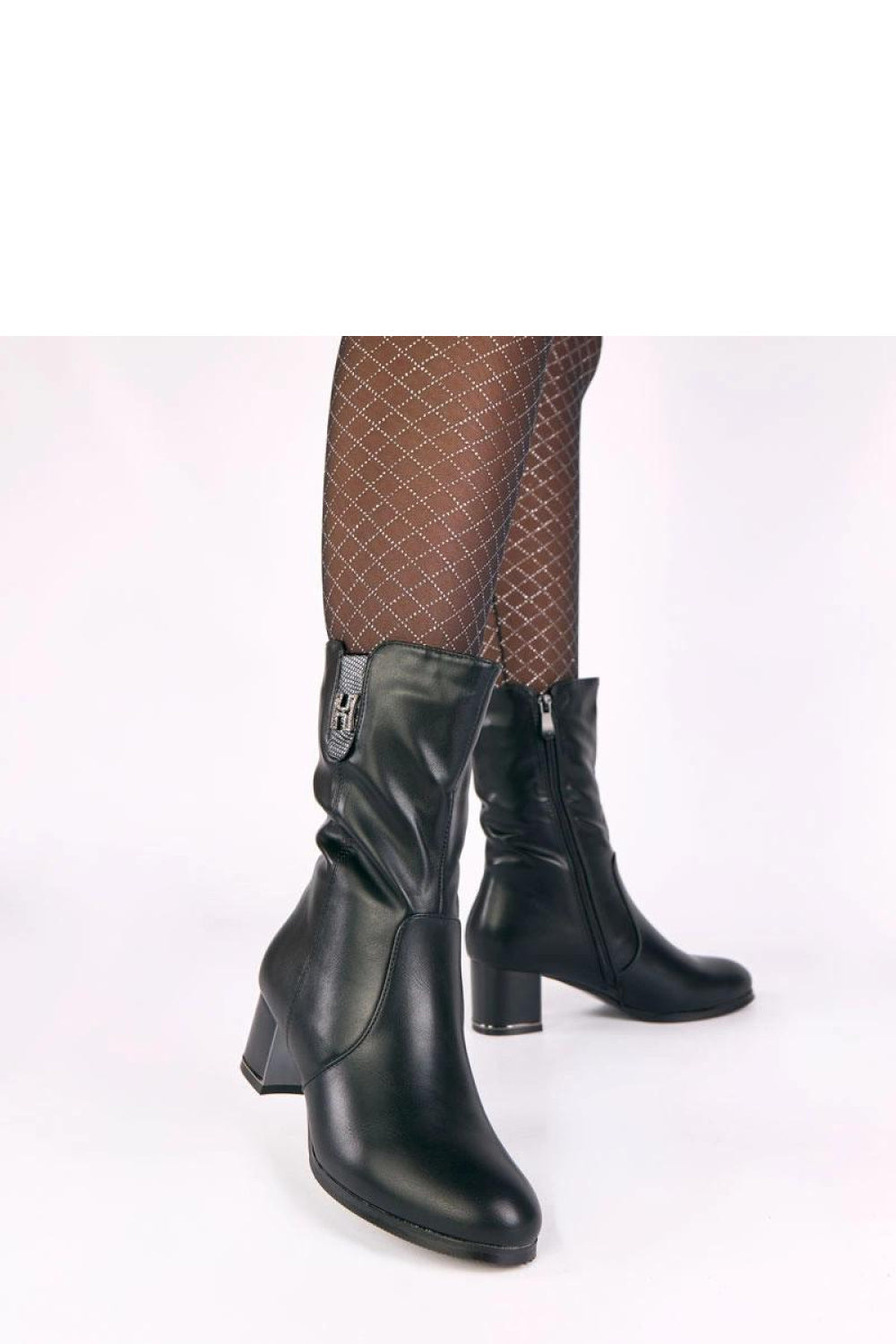 Ankle boots with heel model 221645 Solea