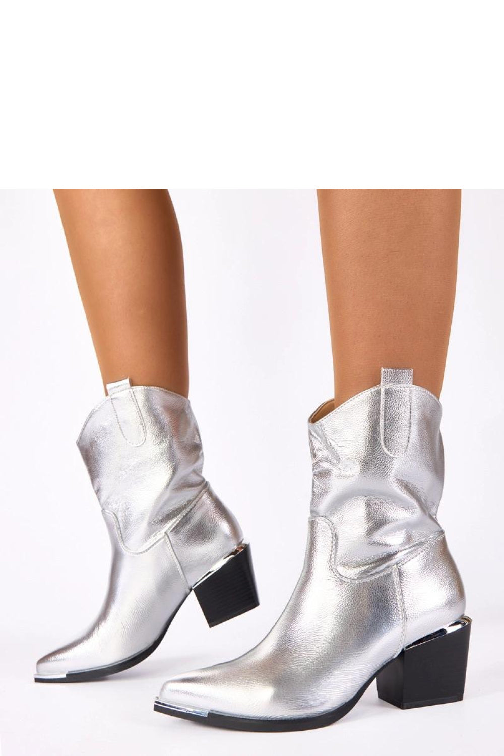 Ankle boots with heel model 222345 Solea