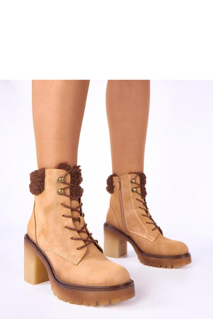 Ankle boots with heel model 222346 Solea