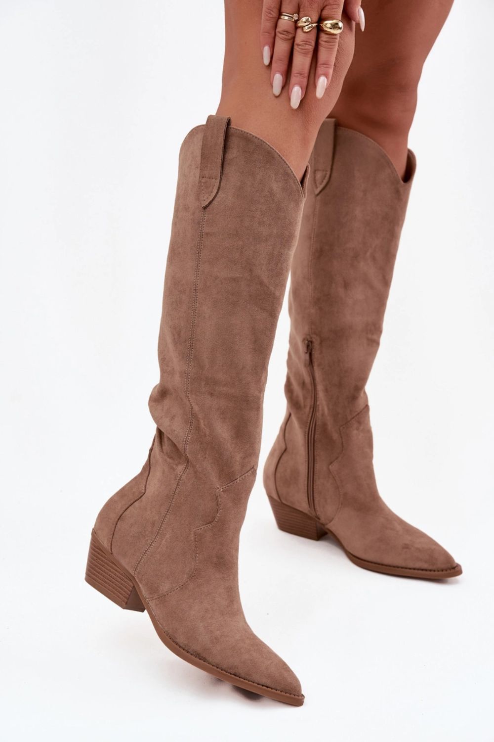 Stiefel mit Absätzen model 223004 Step in style