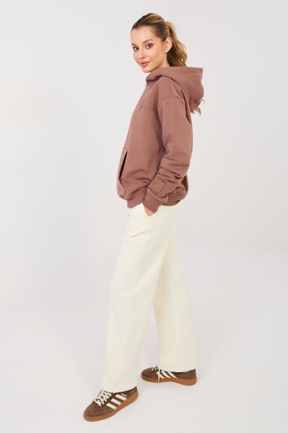 Tracksuit pants model 224552 Factory Price