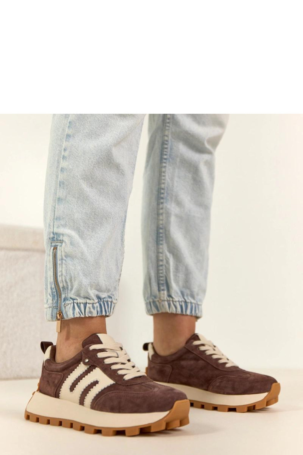 Sneakers model 224955 Solea