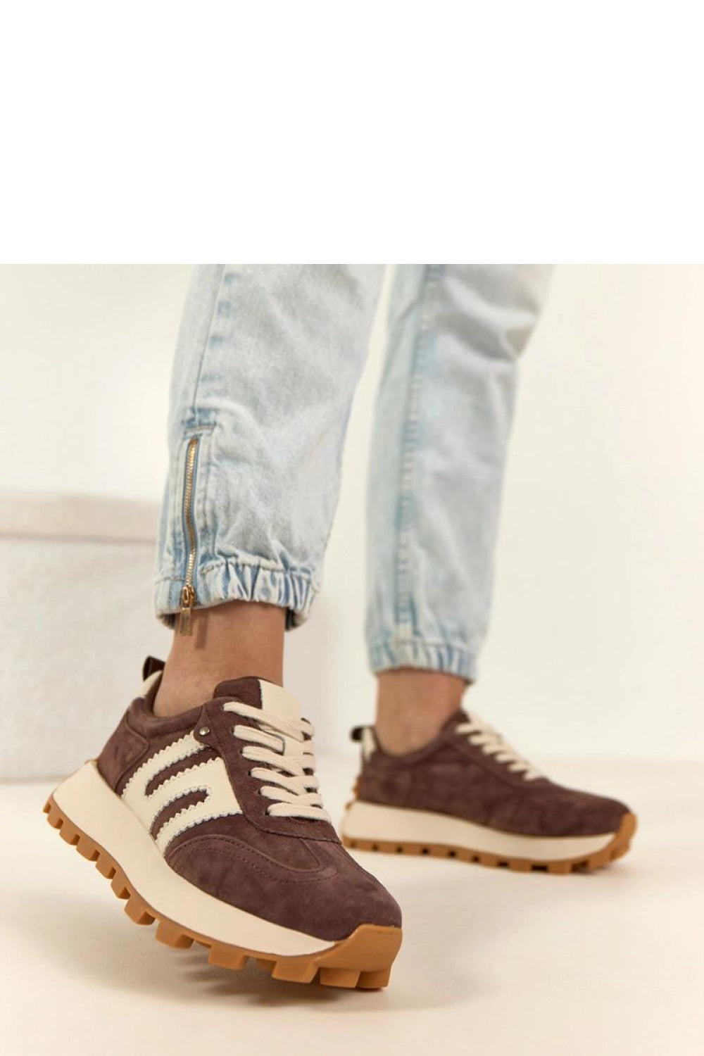 Sneakers model 224955 Solea