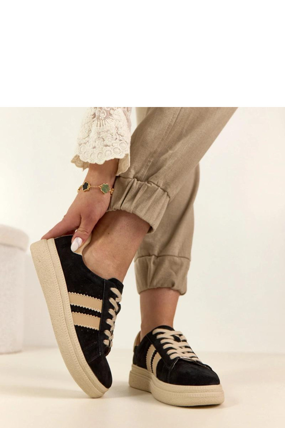 Sportliche Schuhe auf Plattform model 224959 Solea