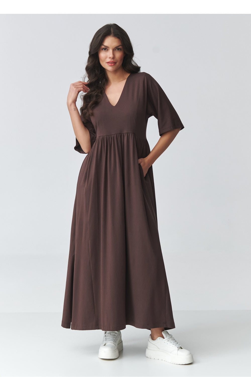 Alltagskleid model 225699 Makadamia
