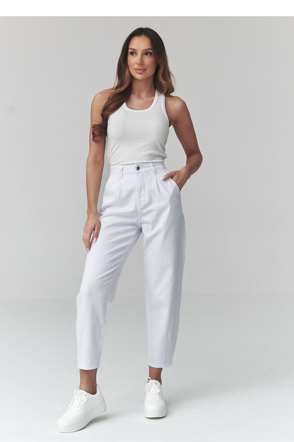 Jeans model 225702 Makadamia