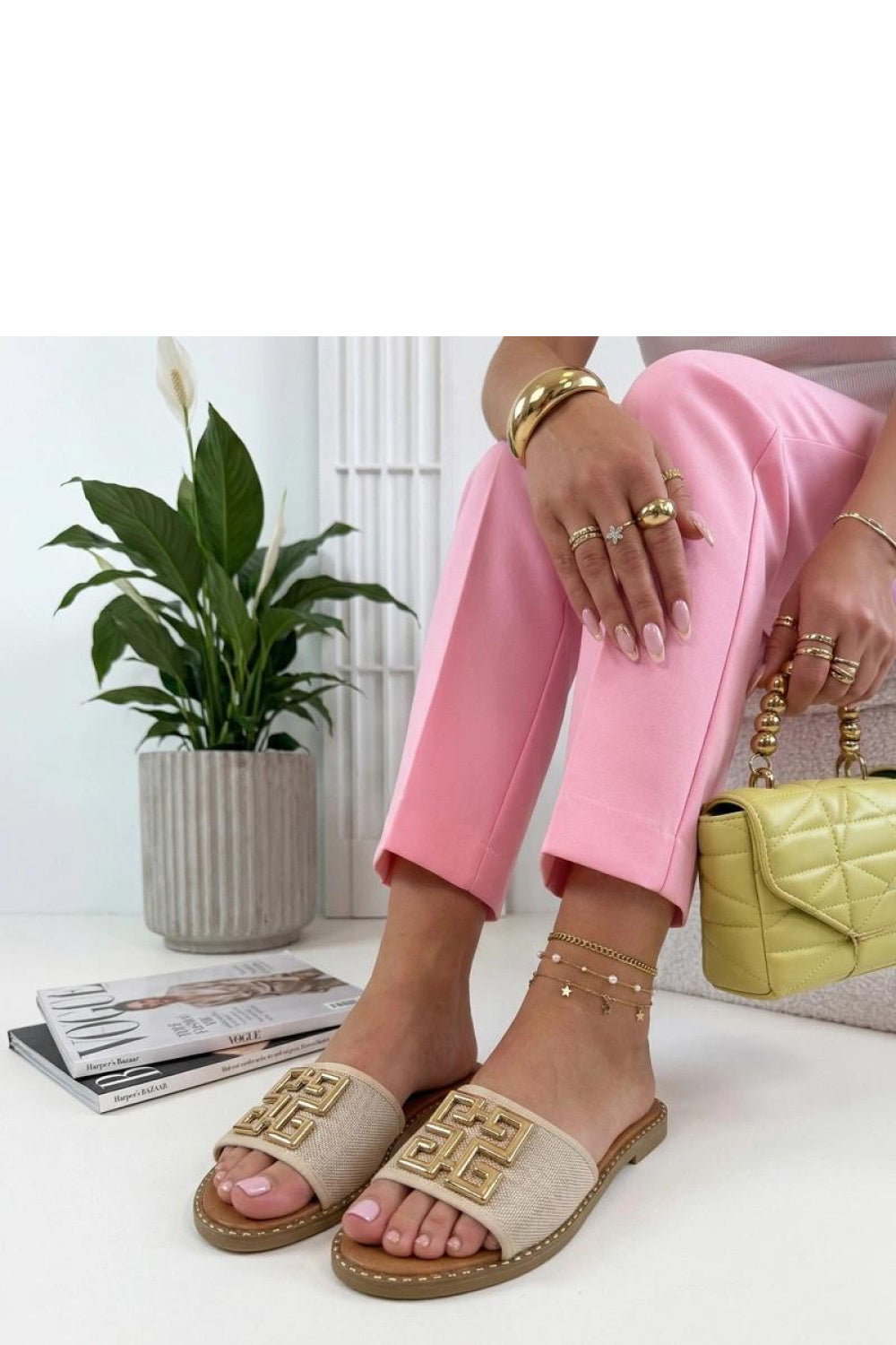 Mules model 226572 Solea