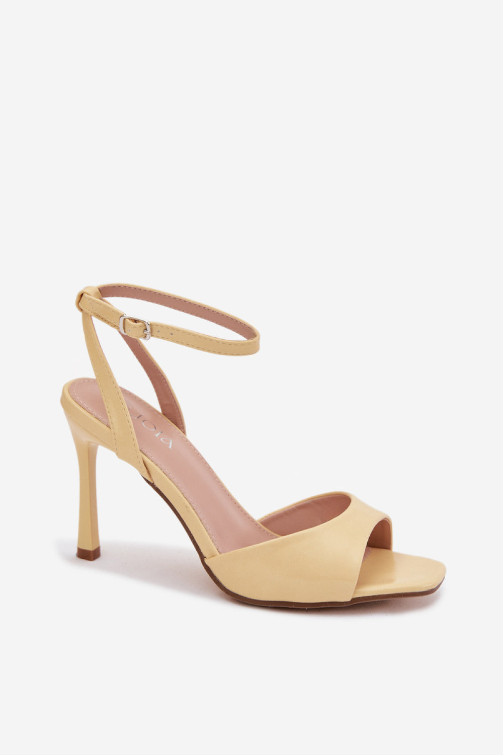 Sandalen mit Absatz model 227435 Step in style