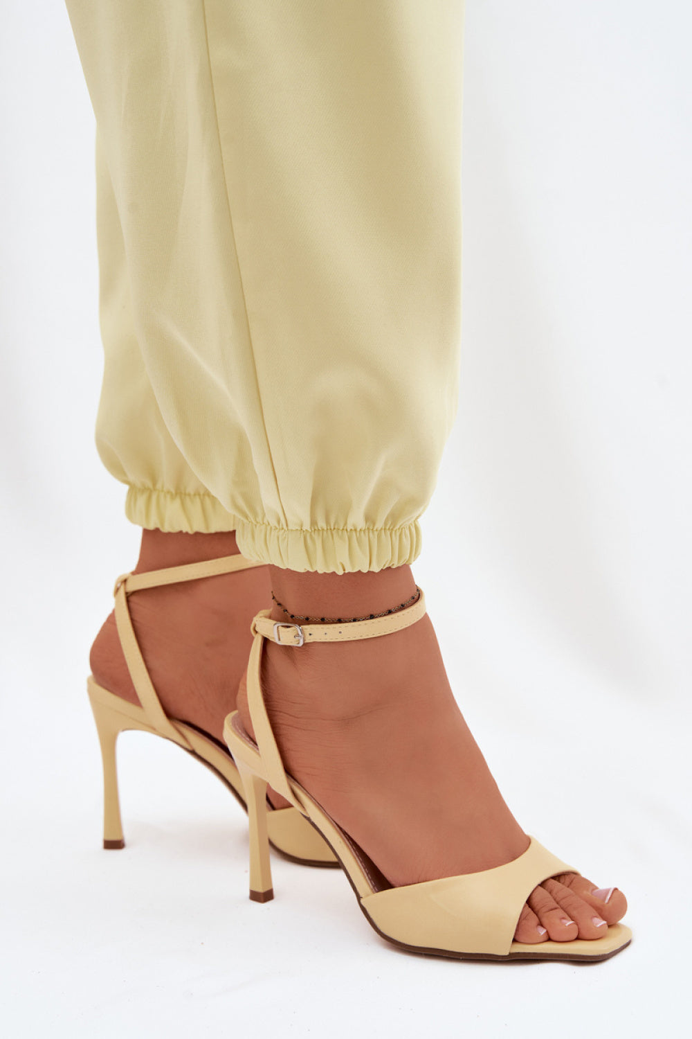Sandalen mit Absatz model 227435 Step in style