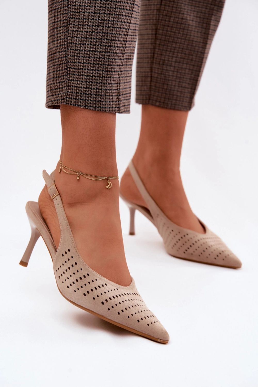 Sandalen mit Absatz model 227441 Step in style