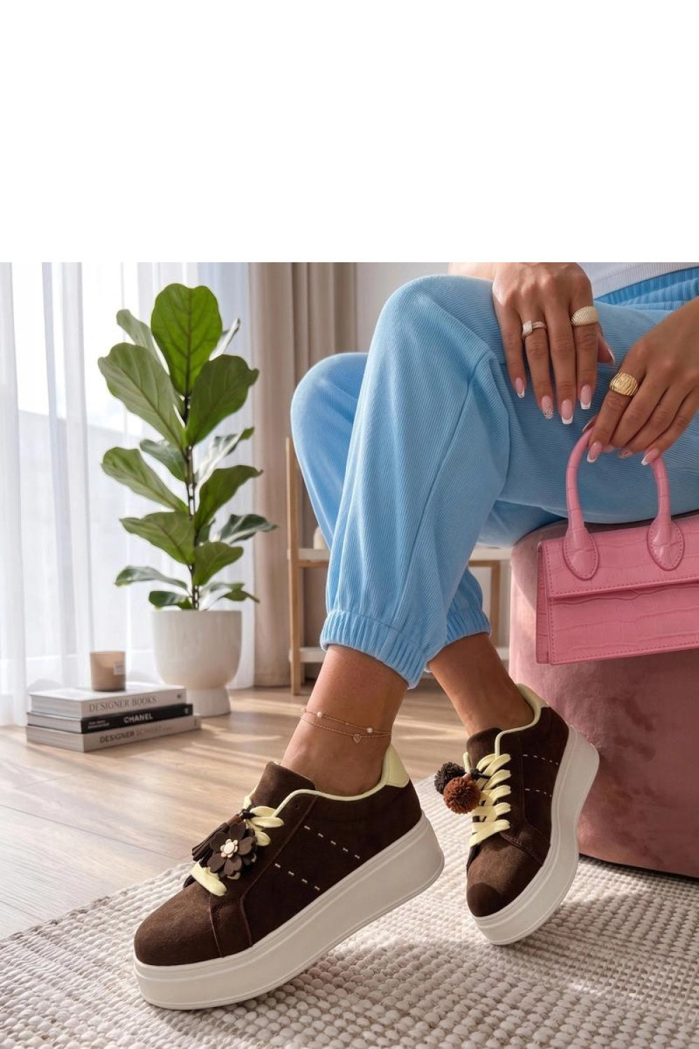 Sportliche Schuhe auf Plattform model 227728 Solea