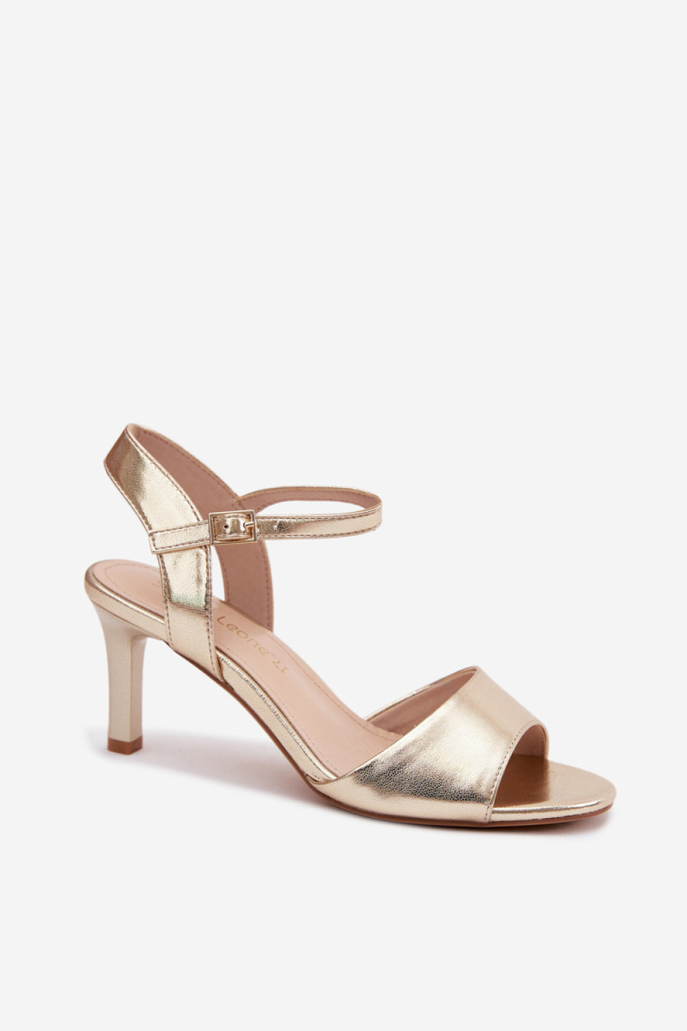 Sandalen mit Absatz model 228106 Step in style