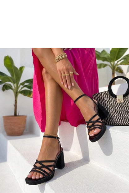Sandalen mit Absatz model 228223 Solea