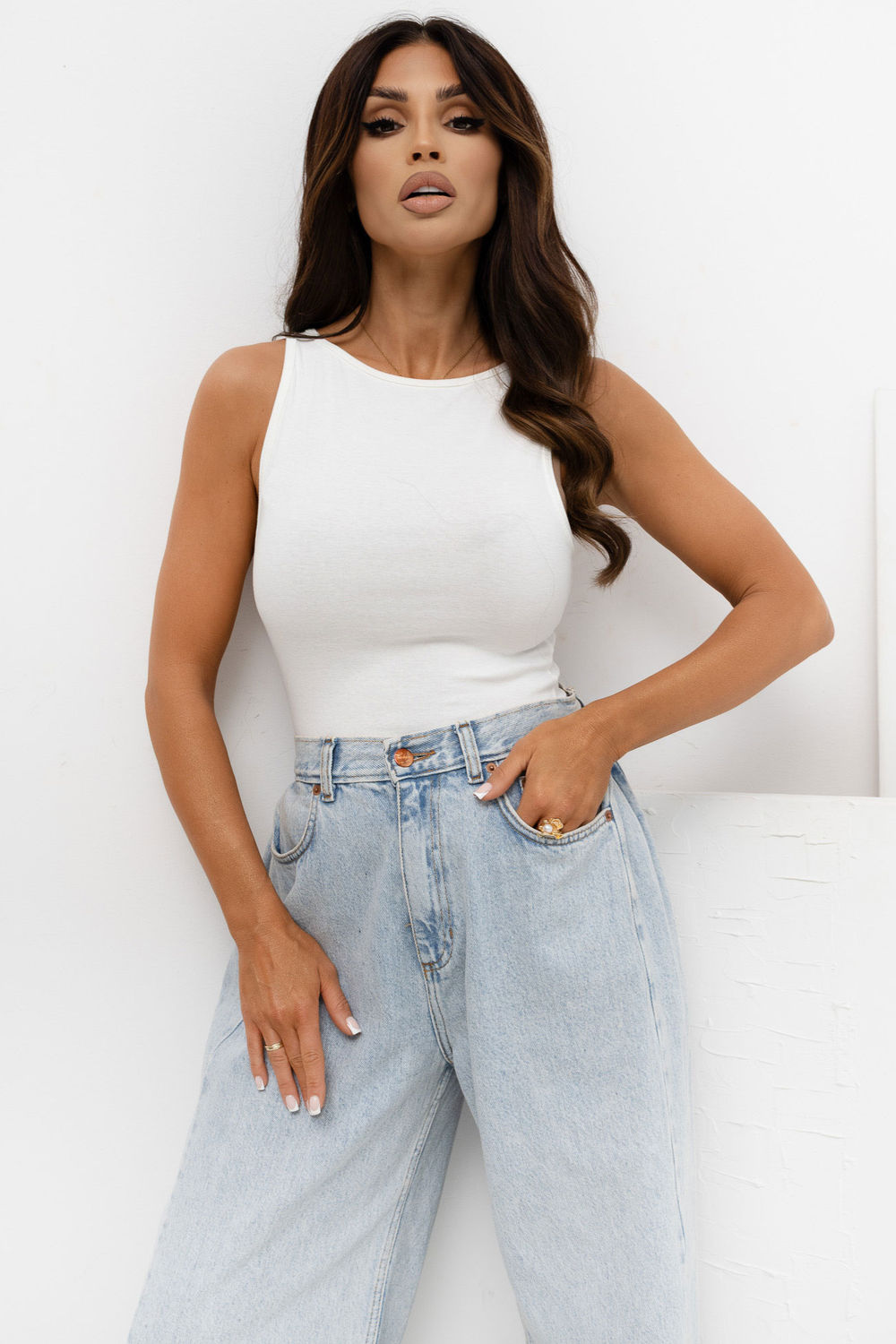 Top model 228663 Rue Paris