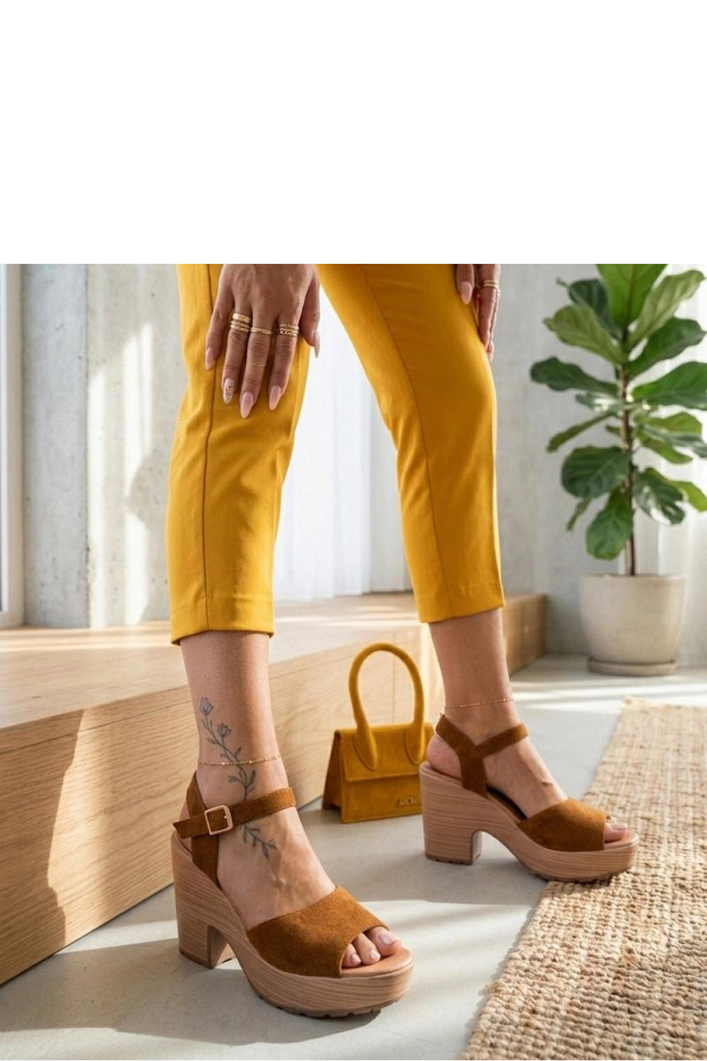 Sandalen mit Absatz model 229781 Solea