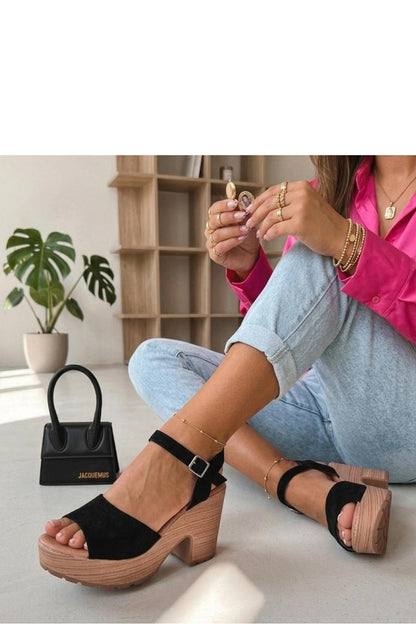 Sandalen mit Absatz model 229782 Solea