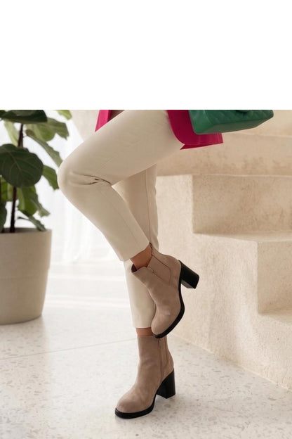 Stiefeletten mit Absatz model 230790 Solea