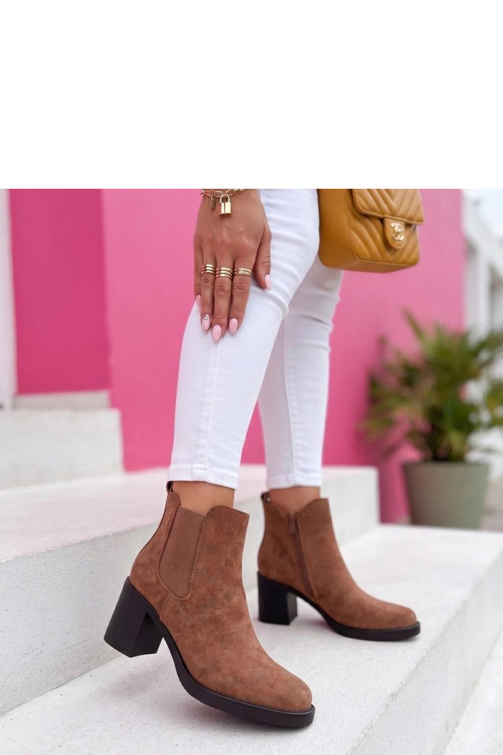 Stiefeletten mit Absatz model 230791 Solea