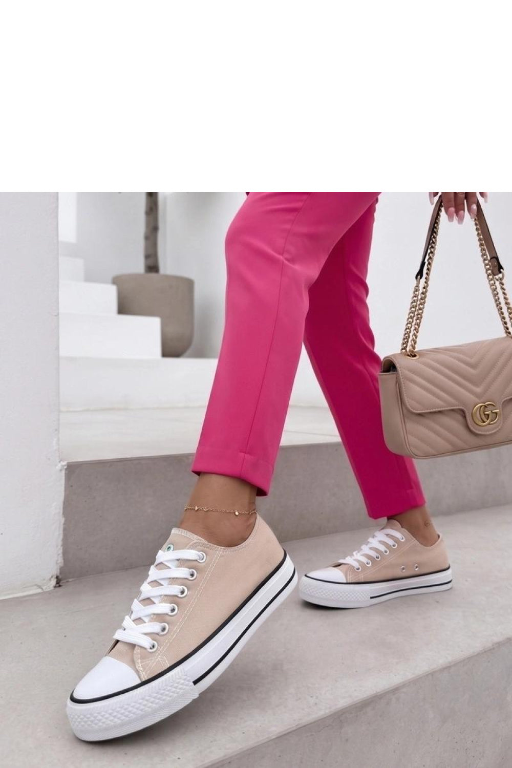 Sneakers model 230819 Solea
