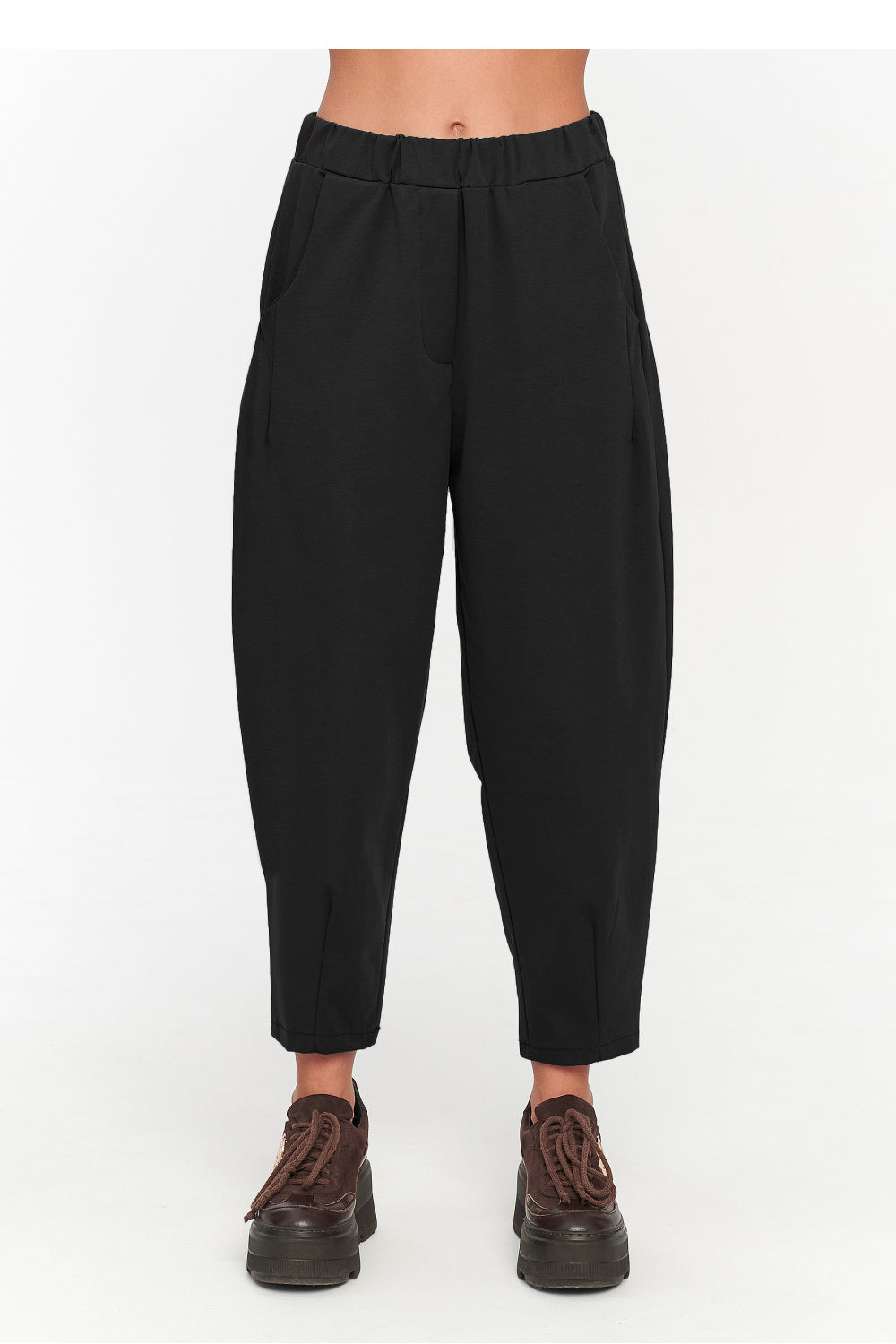 Damen Hose model 230861 Makadamia
