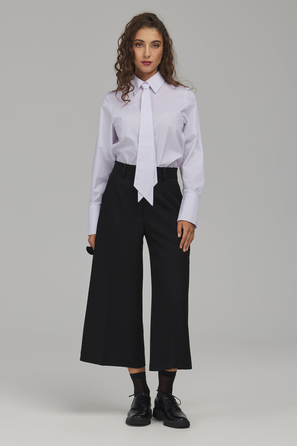 Damen Hose model 230987 Nife