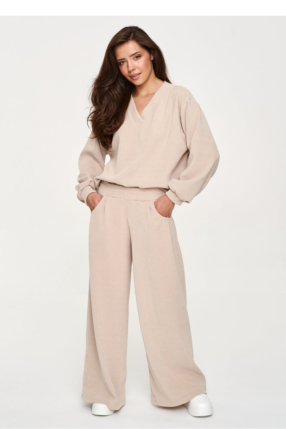 Set model 231002 Makadamia