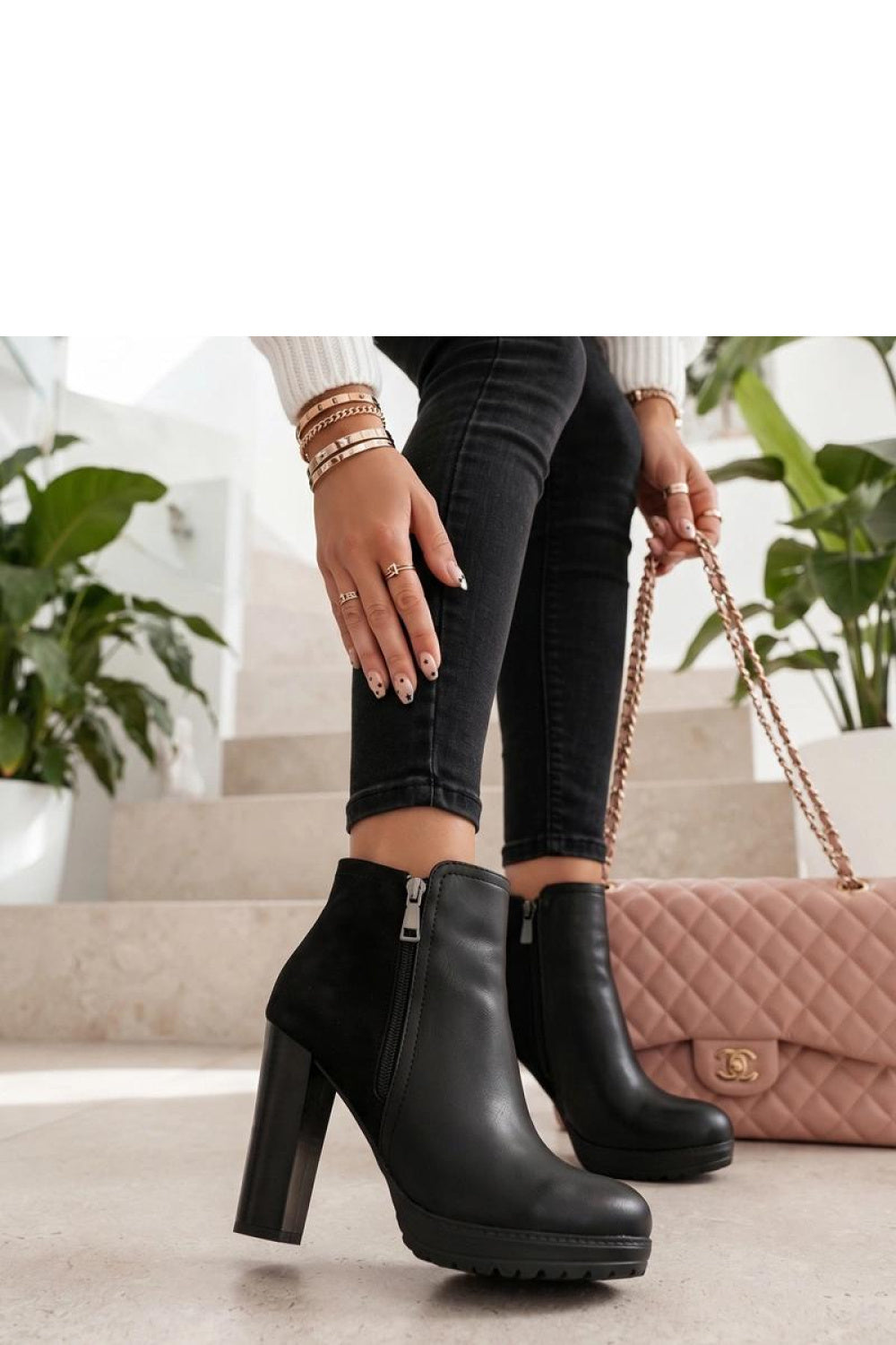 Stiefeletten mit Absatz model 231290 Solea