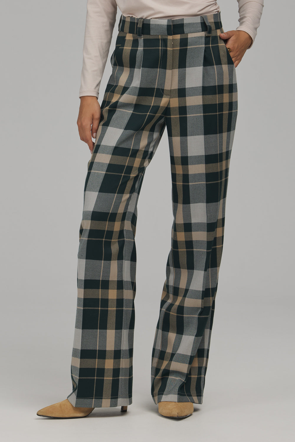 Damen Hose model 231342 Nife