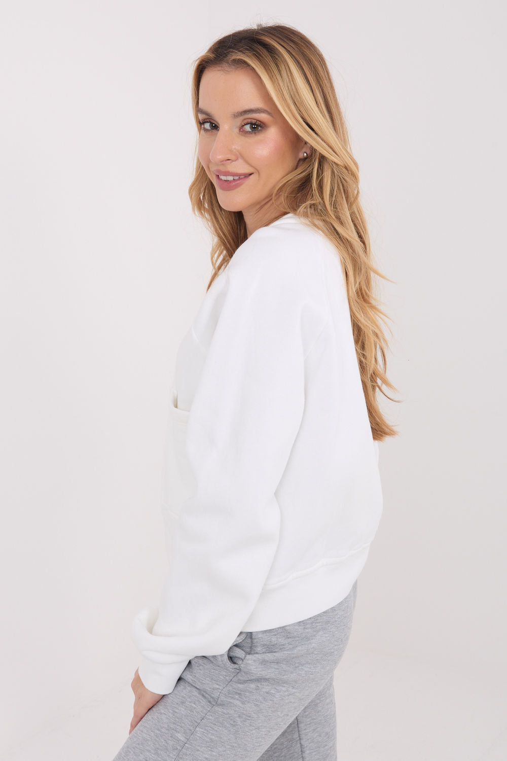 Sweater model 231746 Factory Price