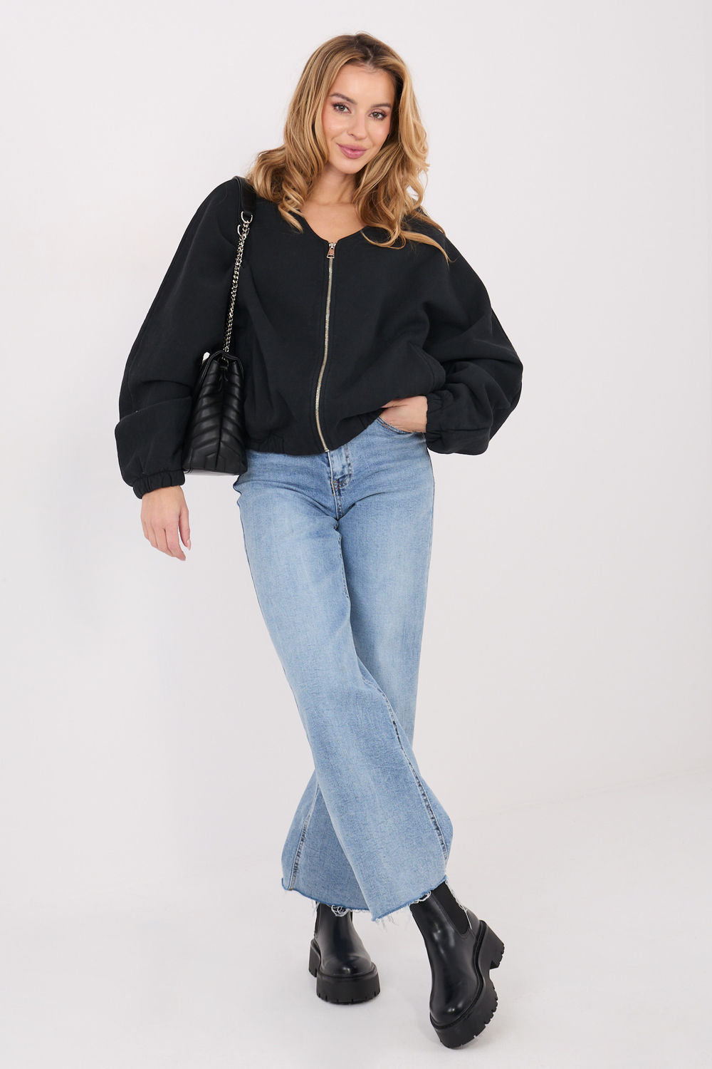 Sweater model 231750 Factory Price