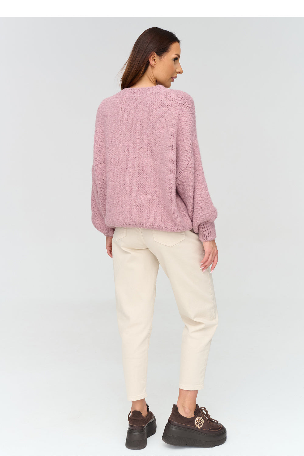 Pullover model 231990 Makadamia