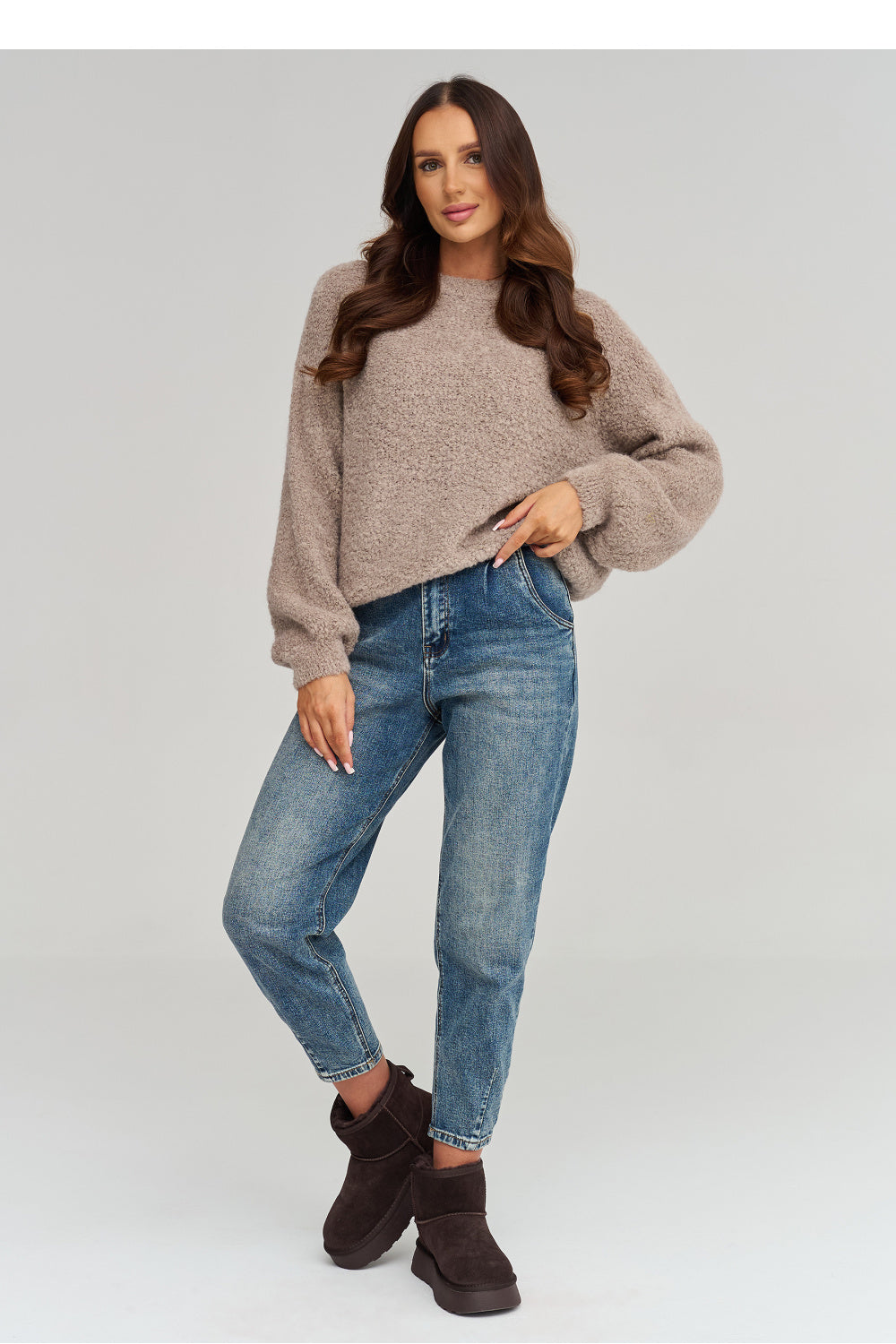 Pullover model 232005 Makadamia