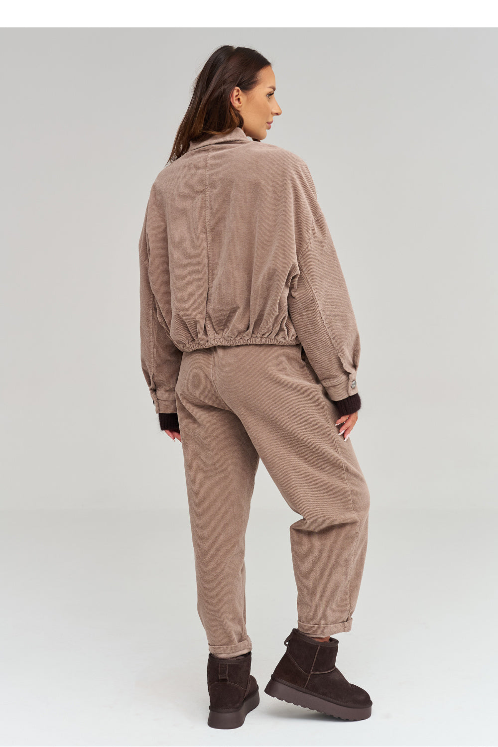 Cordjacke model 232012 Makadamia