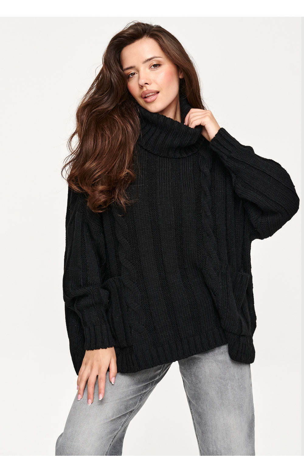 Rollkragenpullover model 232051 Makadamia